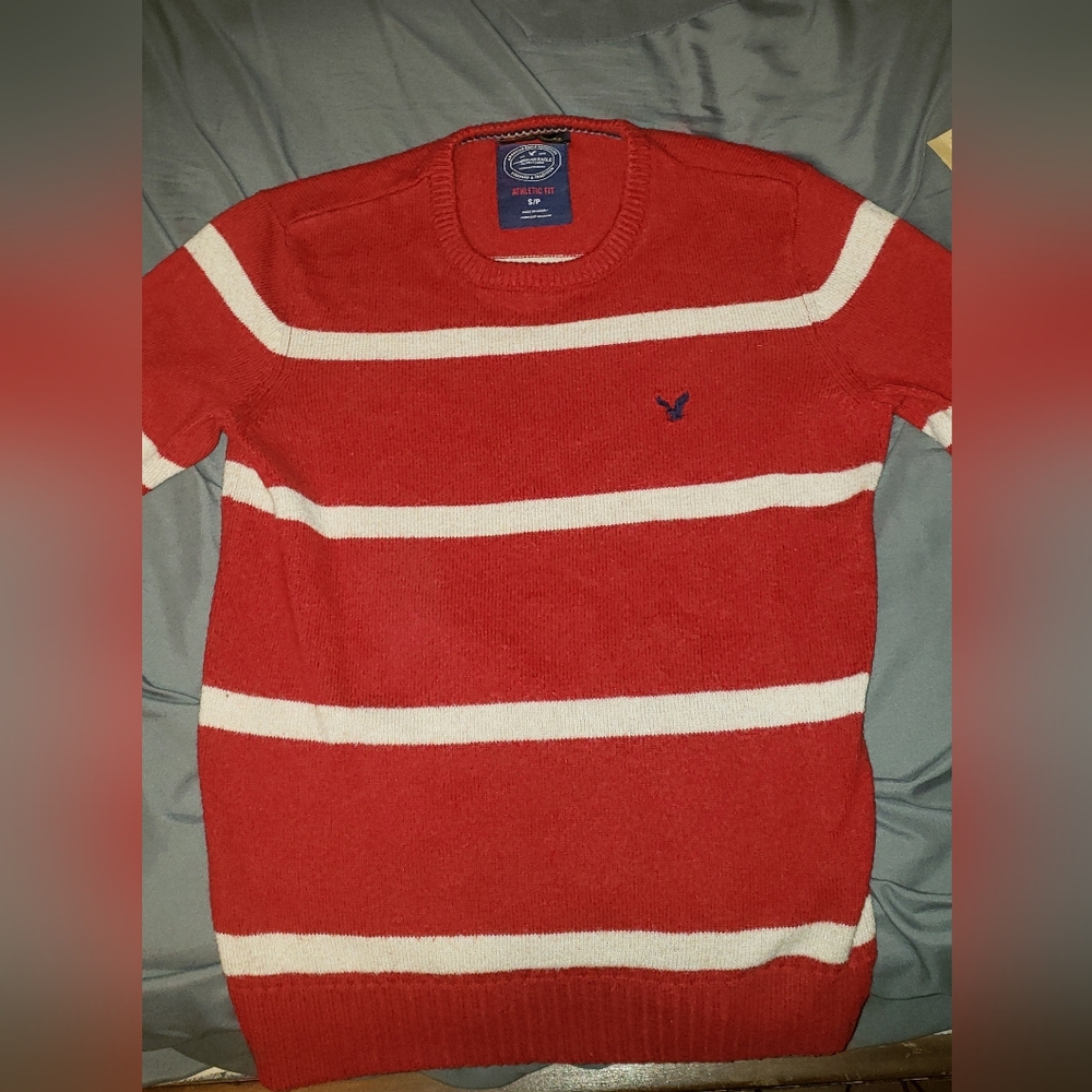 American Eagle Striped sweater